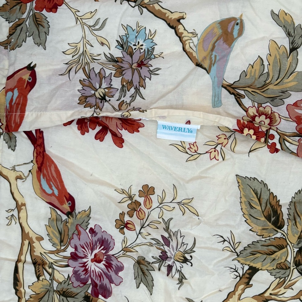 Waverly Charleston Chirp Quilted King Pillow Sham Scalloped Edge Floral - Picture 9 of 9